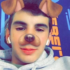 Meet your Posher, Justin